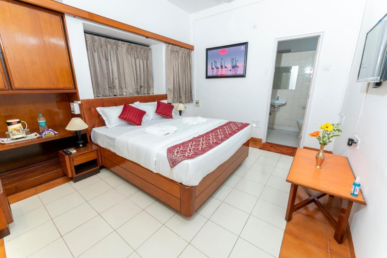 Hotel Green Field Сатара Экстерьер фото