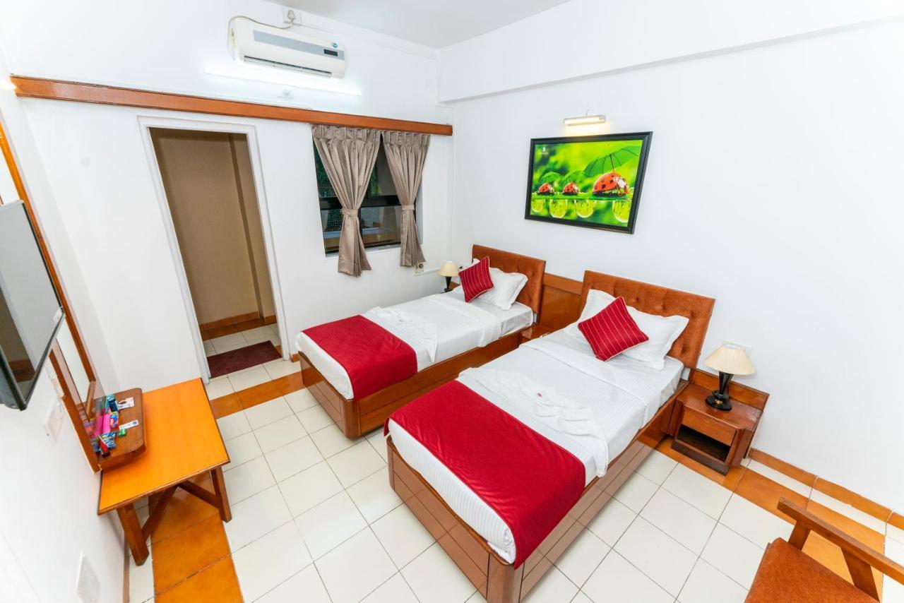 Hotel Green Field Сатара Экстерьер фото
